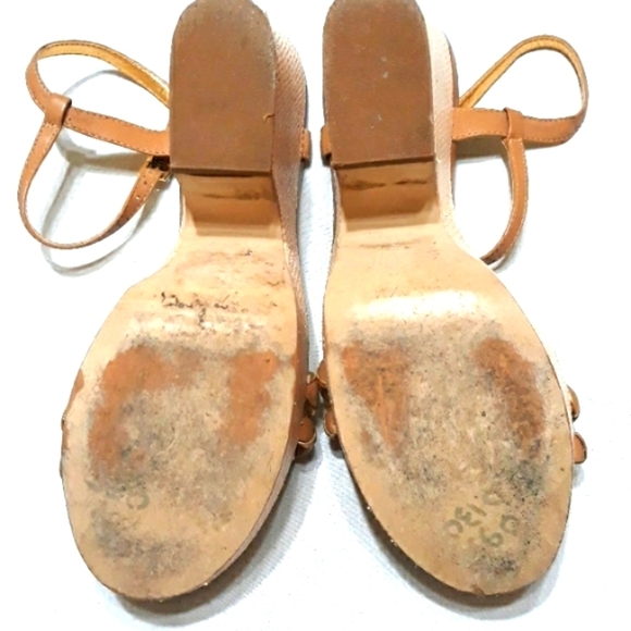 Kate Spade size 9 tan and gold strappy unique heeled sandals - Picture 8 of 10